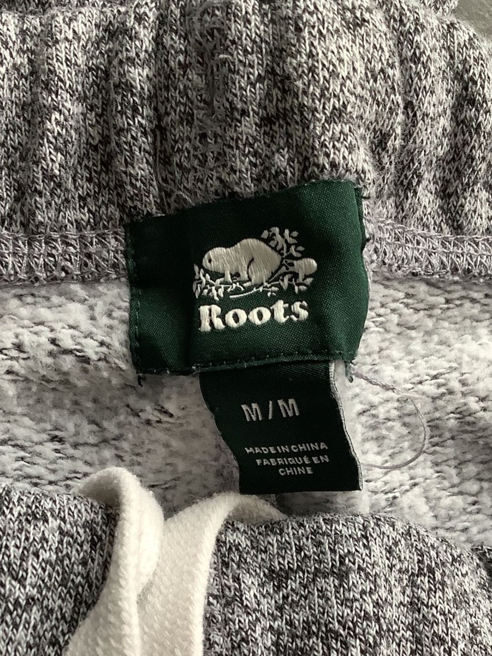 Roots Men salt ad pepper sweatpants, size medium - Picture 3 of 7